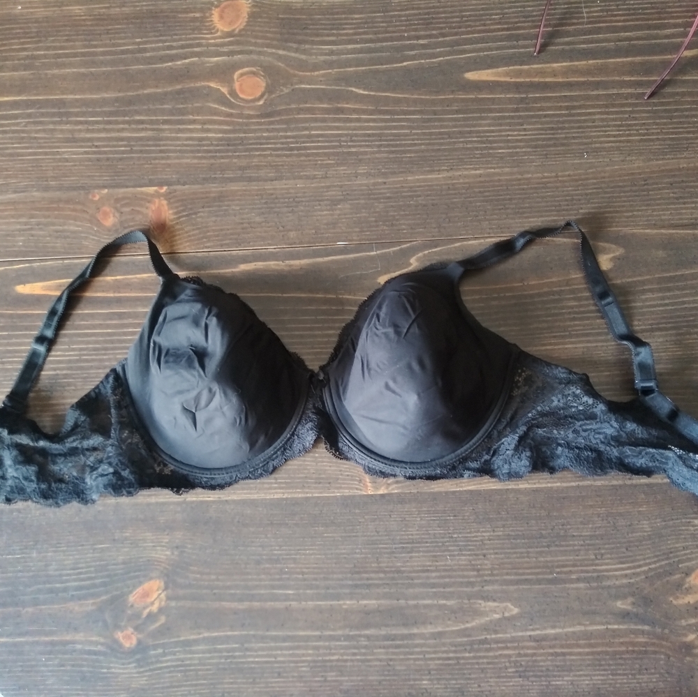 Vs bra